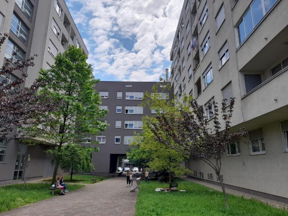 Apartman Lumi Arena Zagreb Luaran gambar